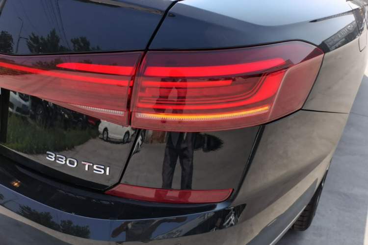 Used Volkswagen Passat 2022 330TSI Starry Elite Edition Right Rear Taillight