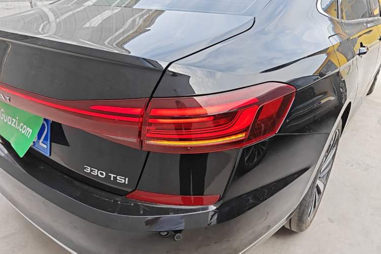 Used Volkswagen Passat 2022 330TSI Starry Elite Edition Right Rear Taillight