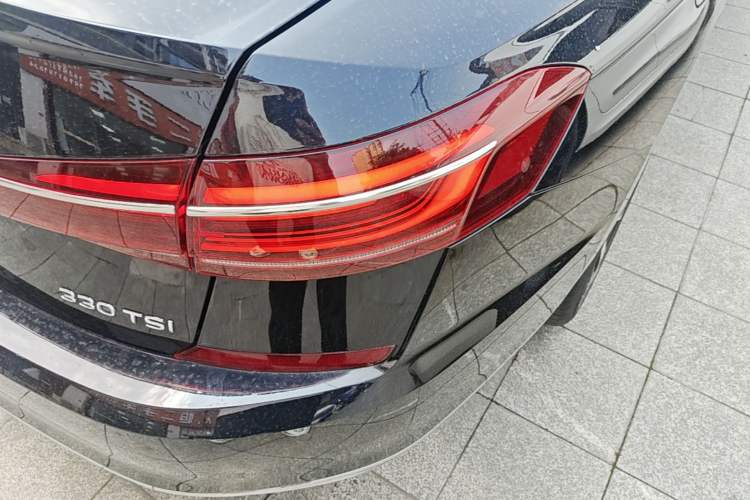 Used Volkswagen Passat 2022 330TSI Starry Elite Edition Right Rear Taillight