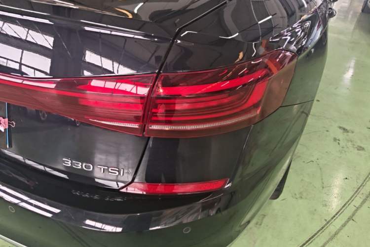 Used Volkswagen Passat 2022 330TSI Elite Edition Right Rear Taillight