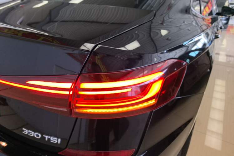 Used Volkswagen Passat 2022 330TSI Starry Elite Edition Right Rear Taillight