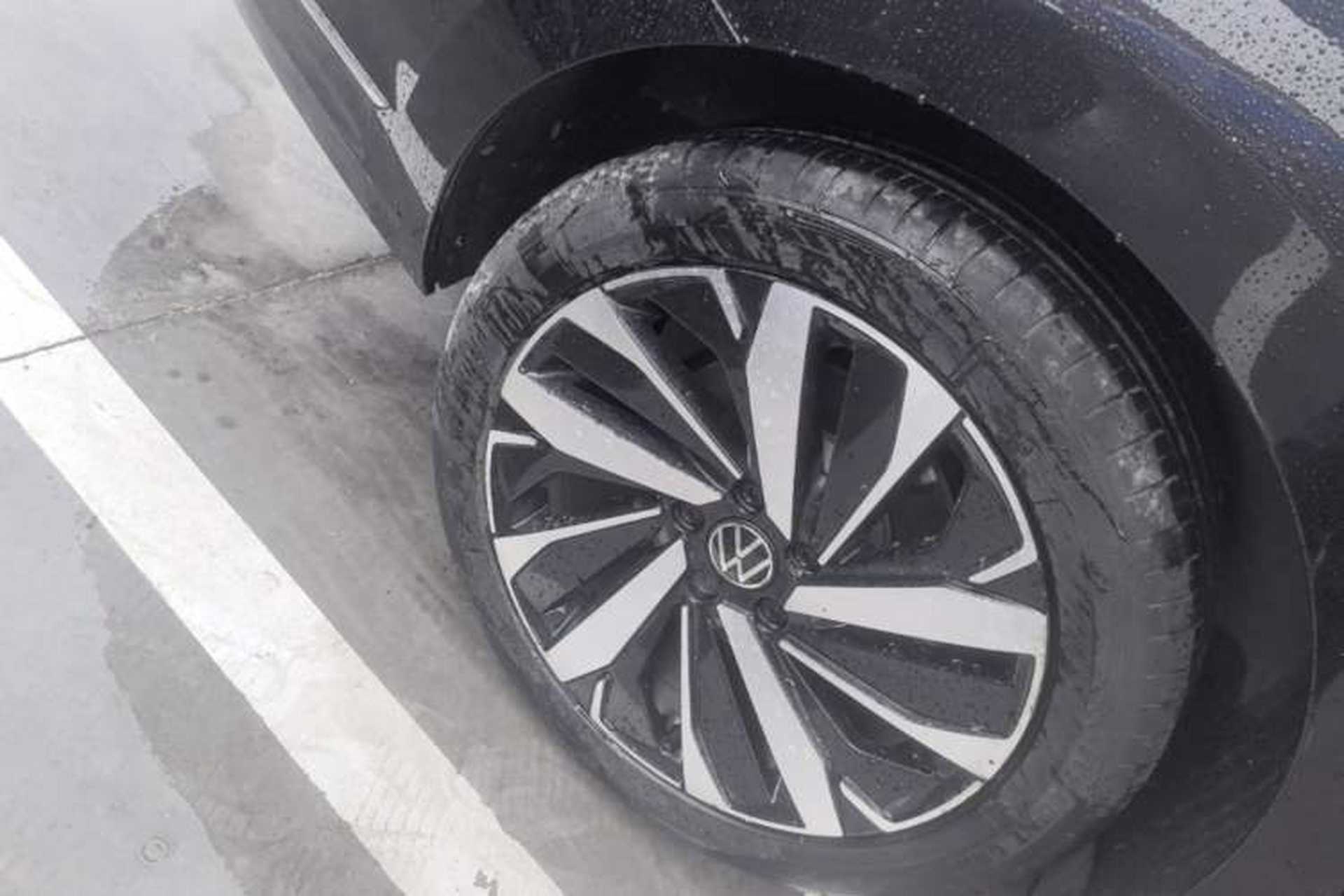 Used Volkswagen Passat 2022 330TSI Starry Elite Edition Right Rear Wheel Hub