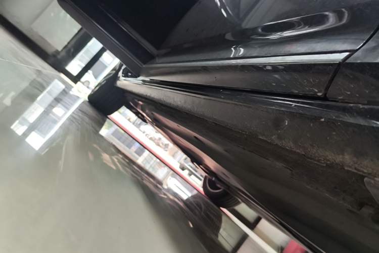 Used Volkswagen Passat 2022 330TSI Starry Elite Edition Right Side Sill