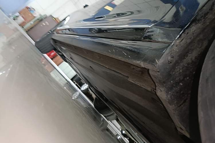 Used Volkswagen Passat 2022 280TSI Business Edition Right Side Sill