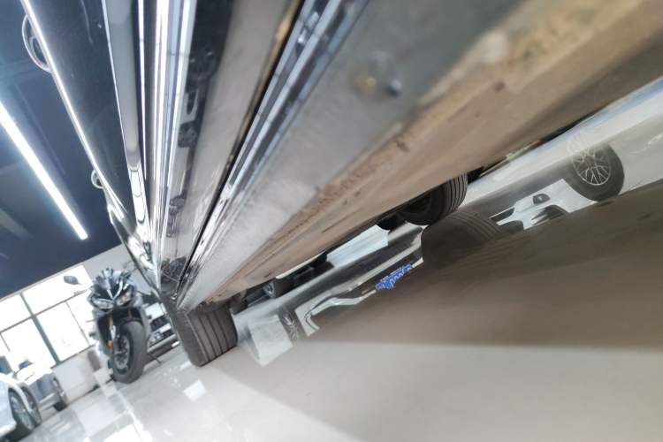 Used Volkswagen Passat 2022 330TSI Luxury Edition Right Side Sill