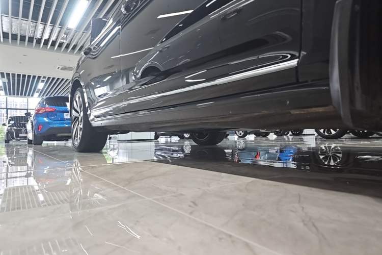 Used Volkswagen Passat 2022 330TSI Starry Elite Edition Custom Version Right Side Sill