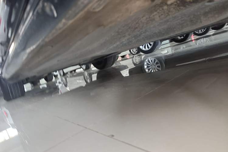 Used Volkswagen Passat 2022 330TSI Luxury Edition Right Side Sill