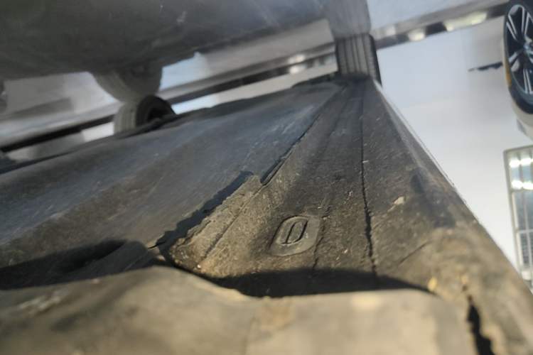 Used Volkswagen Passat 2022 330TSI Elite Edition Right Side Sill