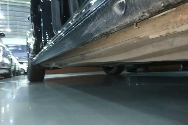 Used Volkswagen Passat 2022 330TSI Starry Luxury Edition Right Side Sill