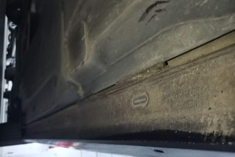 Used Volkswagen Passat 2022 330TSI Starry Luxury Edition Right Side Sill