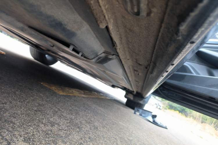 Used Volkswagen Passat 2022 330TSI Luxury Edition Right Side Sill