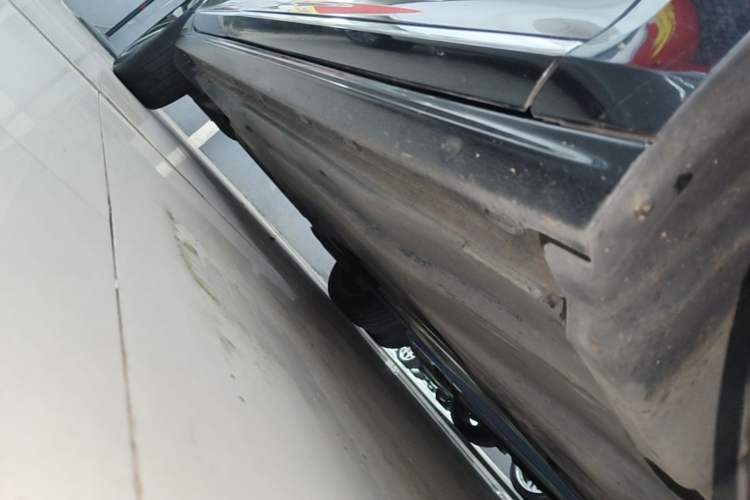 Used Volkswagen Passat 2022 330TSI Elite Edition Right Side Sill
