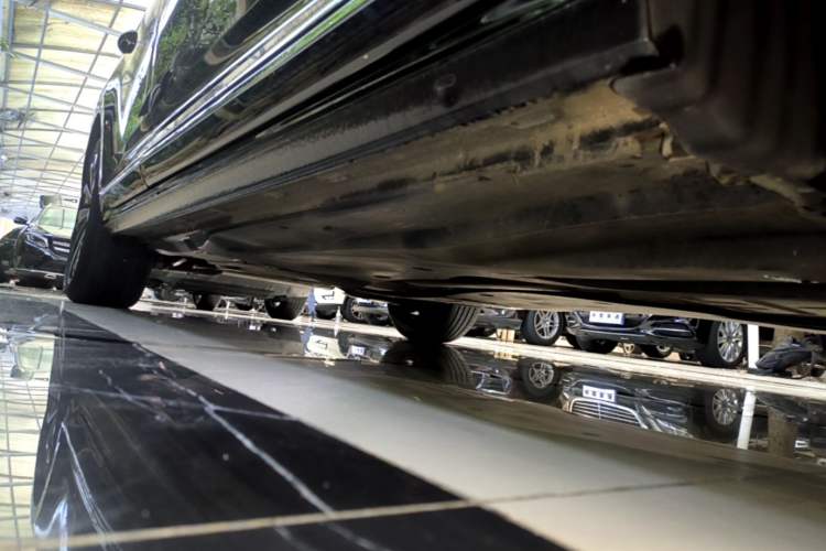 Used Volkswagen Passat 2022 330TSI Luxury Edition Right Side Sill