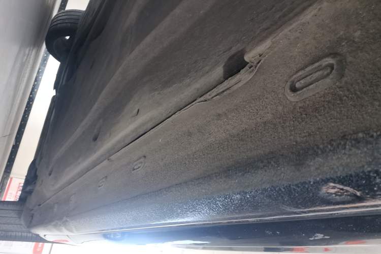 Used Volkswagen Passat 2022 330TSI Elite Edition Right Side Sill