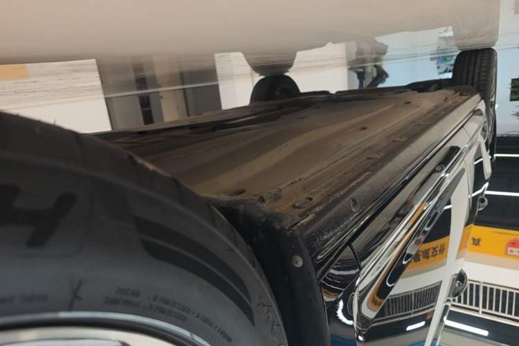 Used Volkswagen Passat 2022 330TSI Starry Elite Edition Right Side Sill
