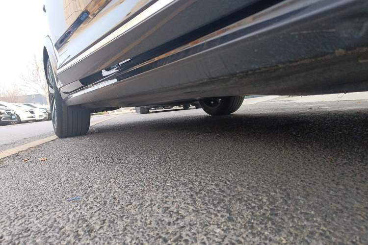 Used Volkswagen Passat 2022 330TSI Starry Elite Edition Right Side Sill