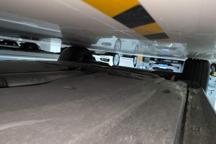 Used Volkswagen Passat 2022 330TSI Luxury Edition Right Side Sill
