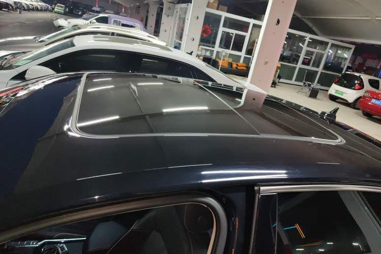 Used Volkswagen Passat 2022 330TSI Starry Elite Edition Roof