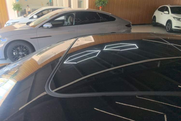 Used Volkswagen Passat 2022 330TSI Elite Edition Roof