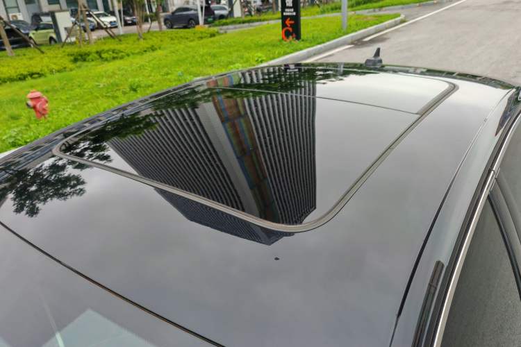 Used Volkswagen Passat 2022 330TSI Elite Edition Roof