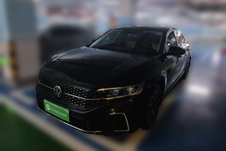 Used Volkswagen Passat 2022 330TSI Luxury Edition Guazi used car, China used car export, Used car for sale, Used cars, Cheapest cars for sale