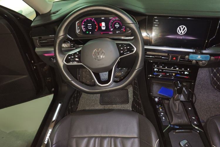 Used Volkswagen Passat 2022 330TSI Starry Luxury Edition Steering Wheel