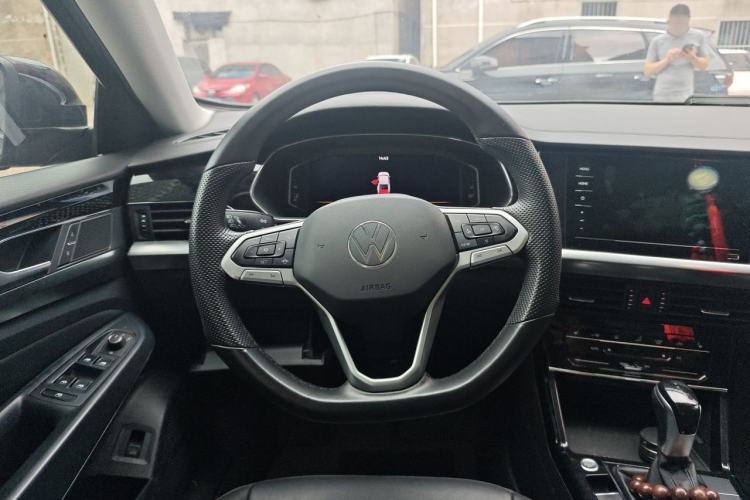 Used Volkswagen Passat 2022 330TSI Starry Elite Edition Steering Wheel
