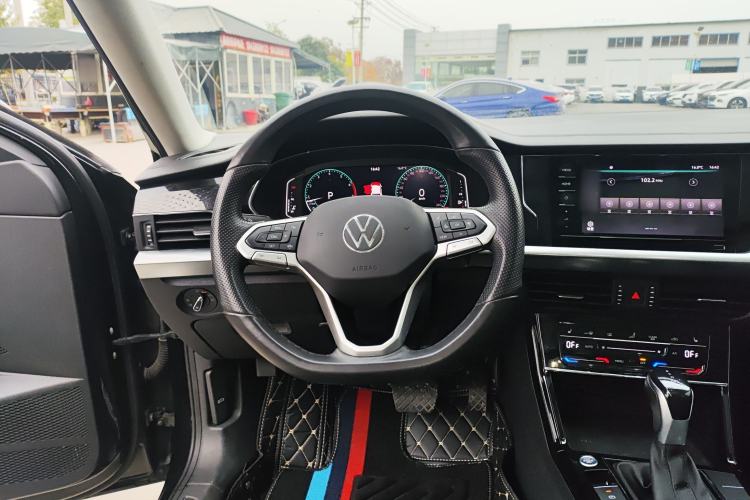 Used Volkswagen Passat 2022 330TSI Starry Elite Edition Steering Wheel