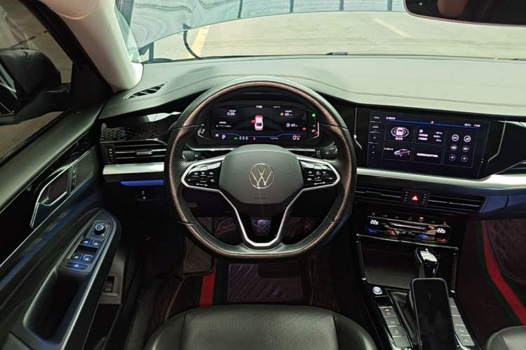 Used Volkswagen Passat 2022 330TSI Starry Elite Edition Steering Wheel