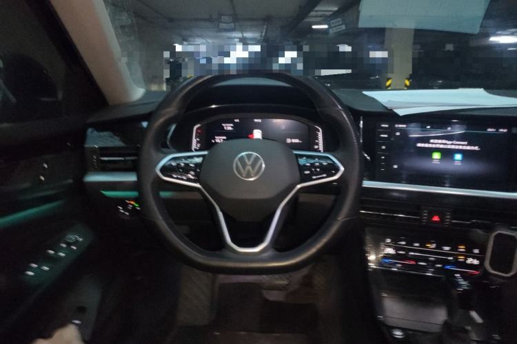 Used Volkswagen Passat 2022 330TSI Luxury Edition Steering Wheel