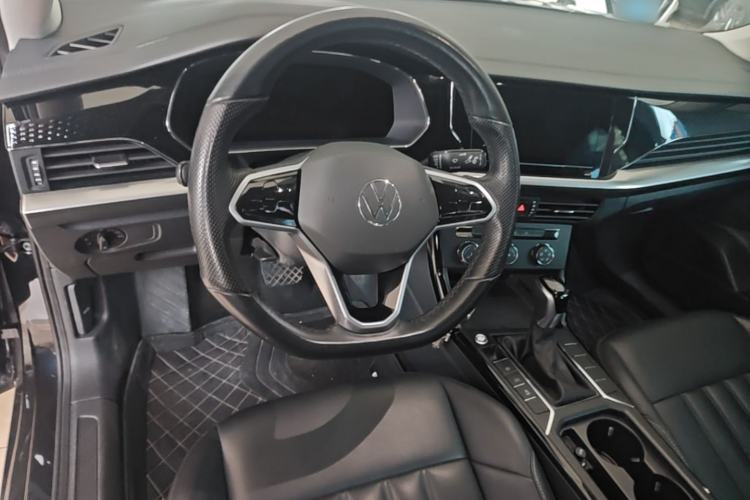 Used Volkswagen Passat 2022 280TSI Business Edition Steering Wheel