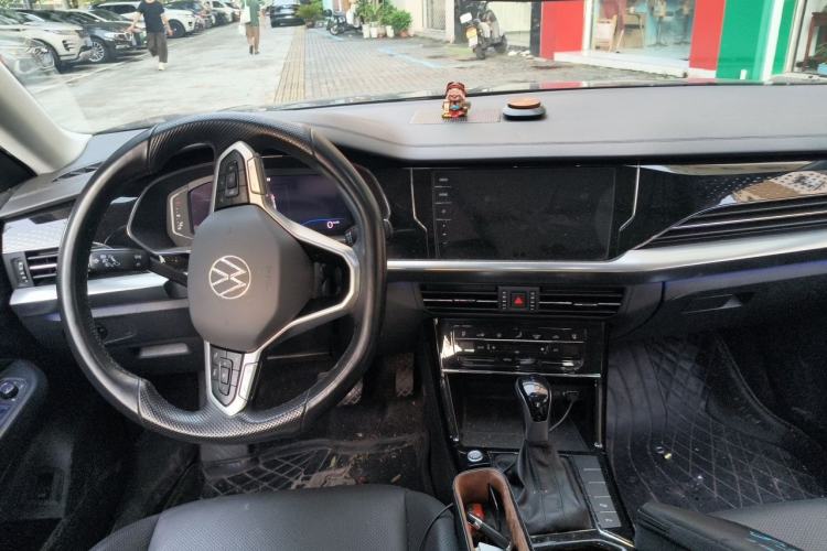Used Volkswagen Passat 2022 330TSI Luxury Edition Steering Wheel