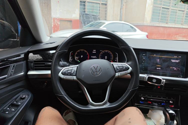 Used Volkswagen Passat 2022 330TSI Starry Elite Edition Steering Wheel