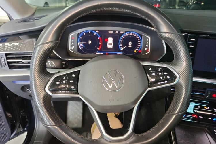 Used Volkswagen Passat 2022 380TSI Flagship Edition Steering Wheel