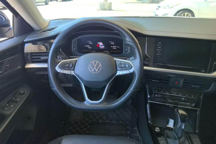 Used Volkswagen Passat 2022 330TSI Elite Edition Steering Wheel