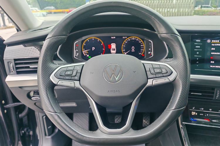 Used Volkswagen Passat 2022 330TSI Elite Edition Steering Wheel