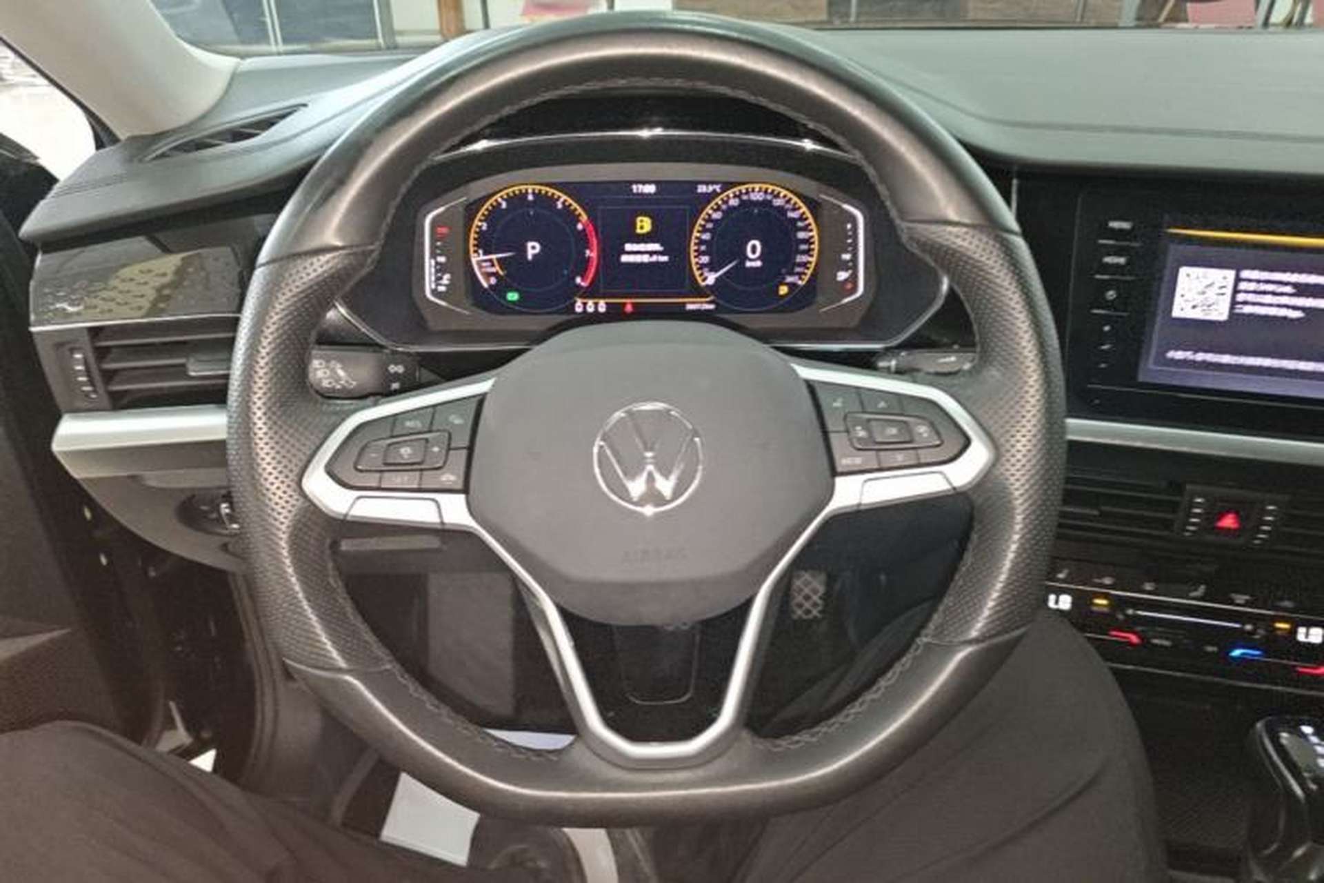 Used Volkswagen Passat 2022 330TSI Starry Elite Edition Steering Wheel