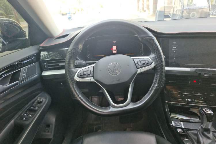 Used Volkswagen Passat 2022 330TSI Elite Edition Steering Wheel