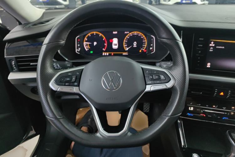 Used Volkswagen Passat 2022 330TSI Starry Elite Edition Custom Version Steering Wheel