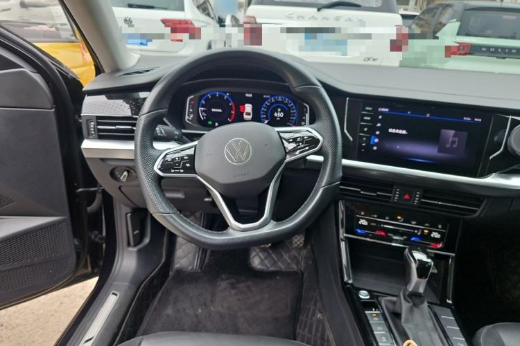 Used Volkswagen Passat 2022 330TSI Starry Luxury Edition Steering Wheel