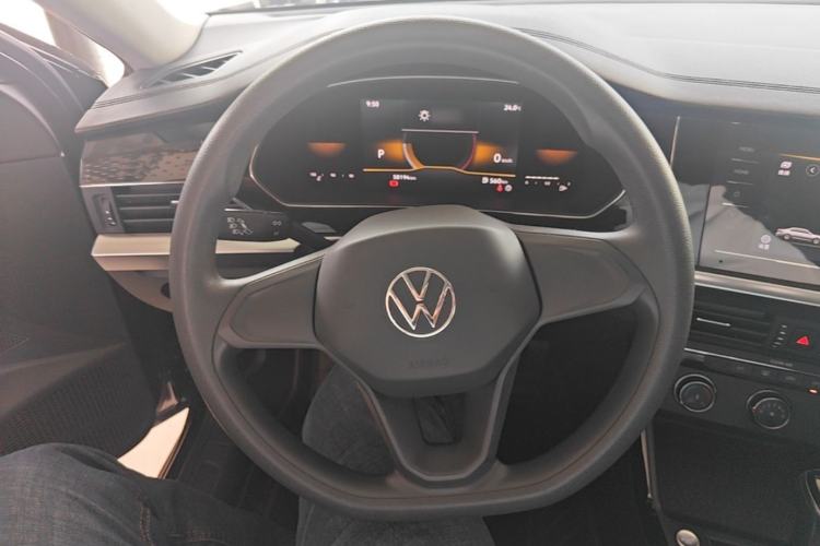Used Volkswagen Passat 2022 280TSI Business Edition Steering Wheel