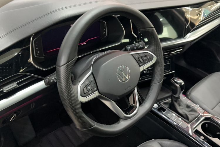 Used Volkswagen Passat 2022 330TSI Starry Luxury Edition Steering Wheel