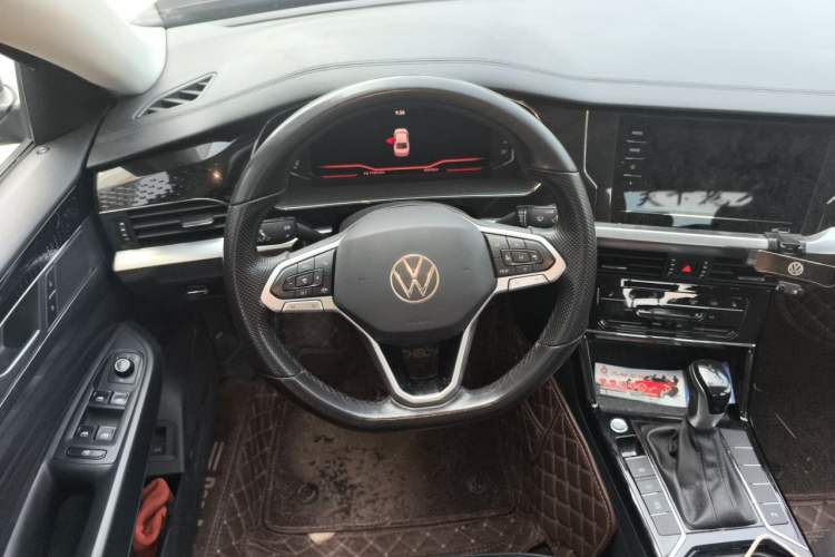 Used Volkswagen Passat 2022 330TSI Starry Elite Edition Steering Wheel
