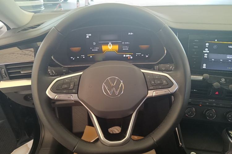 Used Volkswagen Passat 2022 280TSI Business Edition Steering Wheel
