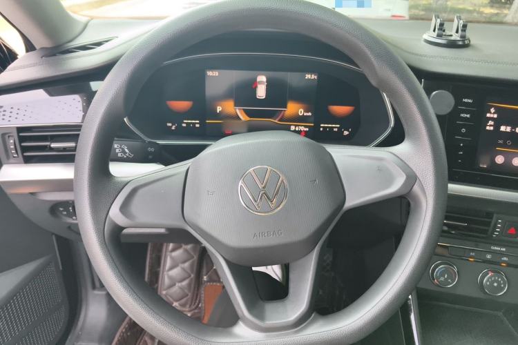 Used Volkswagen Passat 2022 280TSI Business Edition Steering Wheel