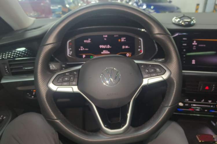 Used Volkswagen Passat 2022 330TSI Elite Edition Steering Wheel