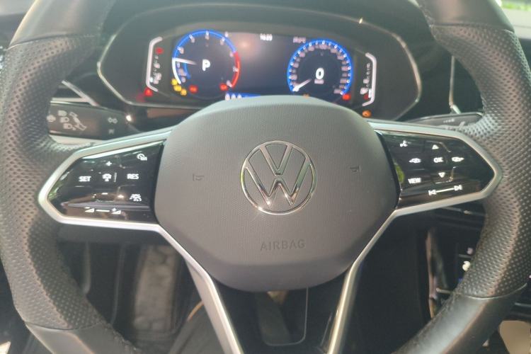 Used Volkswagen Passat 2022 330TSI Starry Luxury Edition Steering Wheel