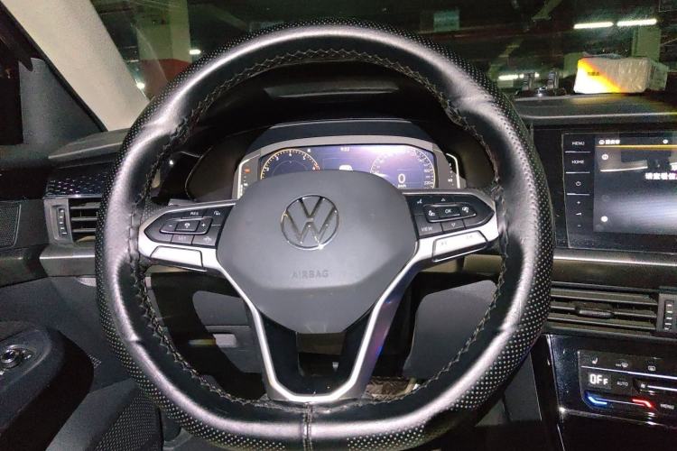 Used Volkswagen Passat 2022 330TSI Starry Elite Edition Steering Wheel