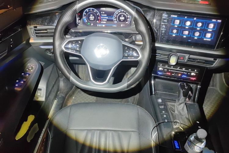 Used Volkswagen Passat 2022 330TSI Luxury Edition Steering Wheel