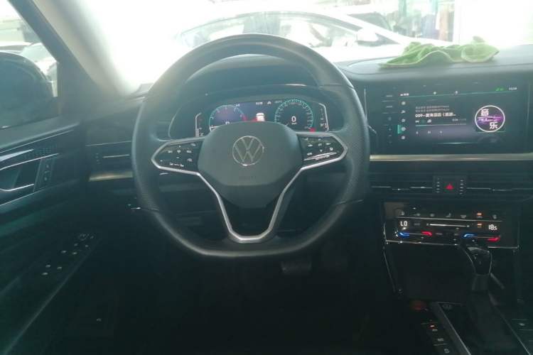 Used Volkswagen Passat 2022 380TSI Flagship Edition Steering Wheel